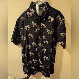 Black Hawaiian shirt with palm trees and flamingos #HawaiianShirt #large